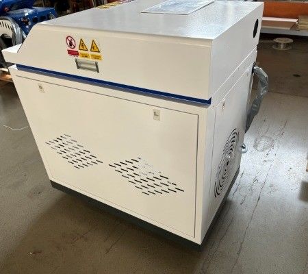 Casa Máquina de limpeza a laser de fibra de pulso de 2000w a 3000w para limpeza de superfície de ferrugem em superfícies metálicas pelo sistema de controle Au3tech