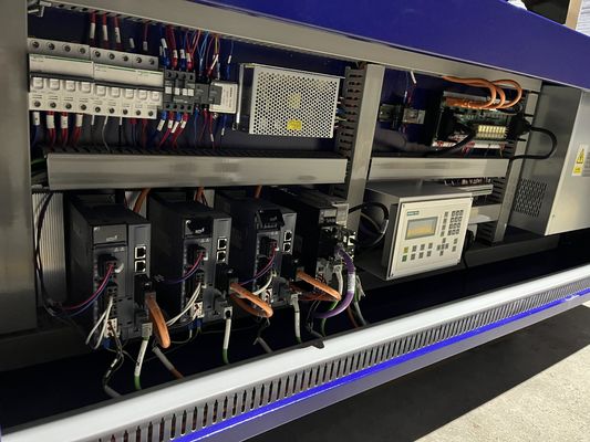 Função de focagem automática 1000kw 2000kw 3000kw Máquina de corte a laser CNC para cortador a laser de fibra de chapa de metal por Au3tech/Cypcut Control System