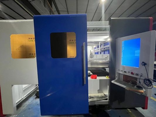 Máquina automática de corte a laser de fibra de metal GONXING MetalFab com componentes Schneider Electric-France e formato gráfico LAS suportado