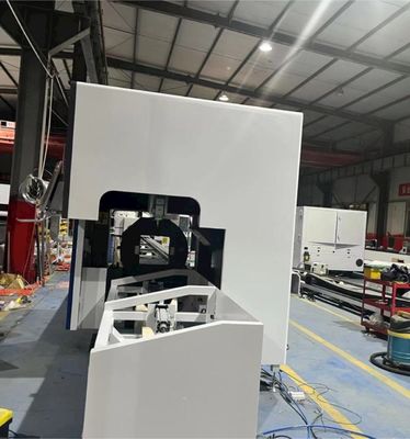 Máquina de corte CNC a laser de fibra para alumínio metálico Ms Ss Tubo de tubos de fibra de carbono