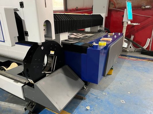 HIWIN Guiderail 1500w/2000w/3000w CNC Sim Modo de operação Corte de placas e tubos de onda contínua por fonte laser MAX/RAYCUS
