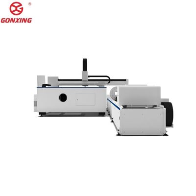 Máquina de corte a laser de fibra resfriada a água para chapas de metal e tubos em Raytools Laser Head