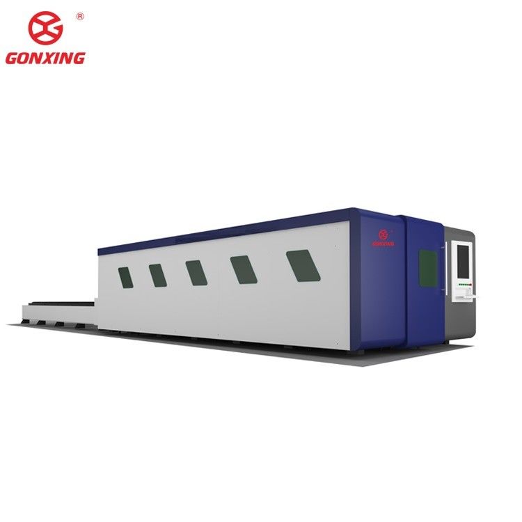 Máquina de corte de metal a laser de fibra totalmente fechada e mesa intercambiável para cortar materiais metálicos de tubos